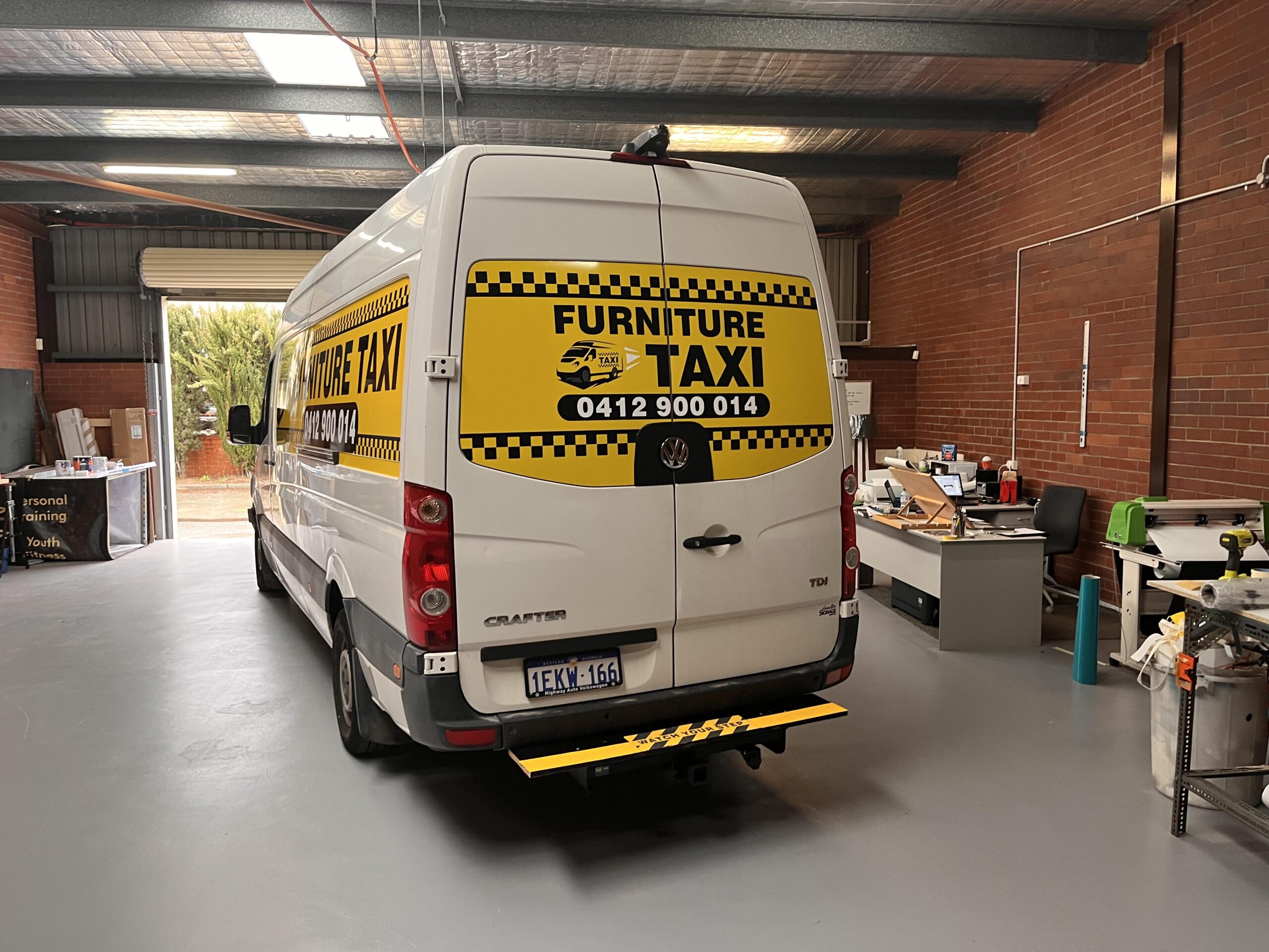furniture taxi - hamilton signage wangara